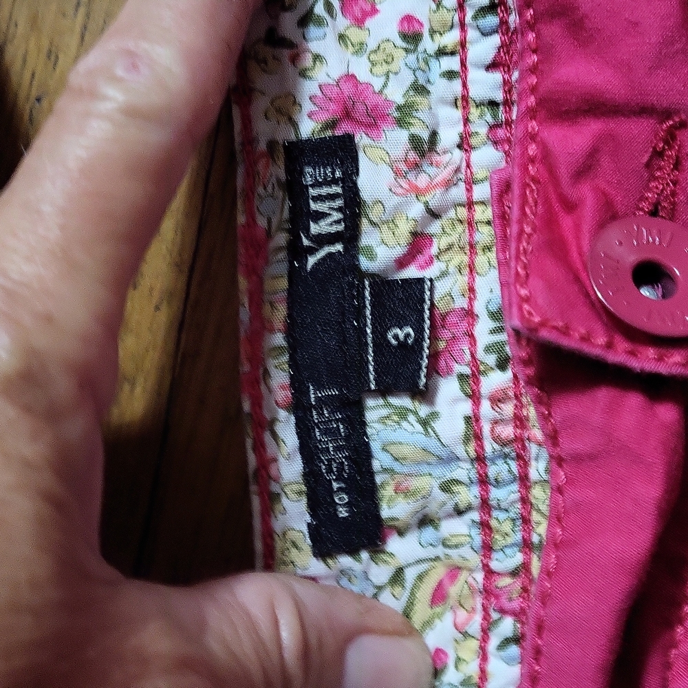 YMI Shorts - Picture 2 of 3